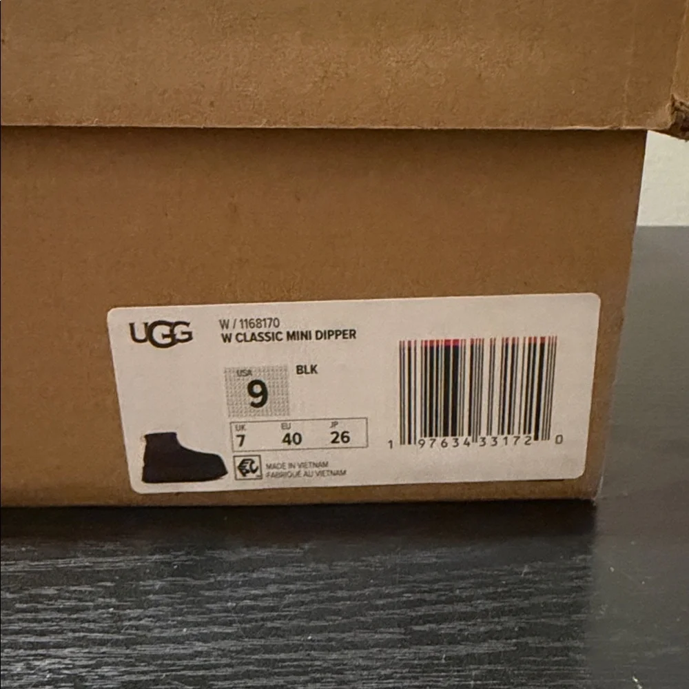 Ugg Classic Mini Dipper - Picture 7 of 8